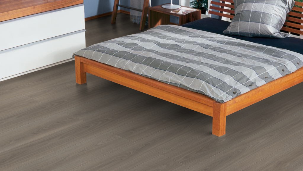 Ламинат Haro Tritty 100 Loft 4V дуб античный серый 535368 фото в интерьере